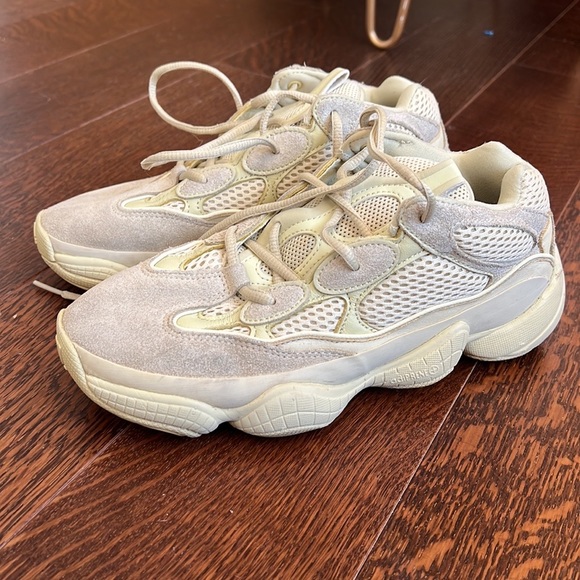 Yeezy 500 ‘super moon yellow’ size 6 - Picture 11 of 14